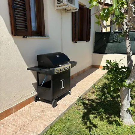 Vakantiehuis In Sardegna Piano Terra Con Giardino Posada (Sardinia)