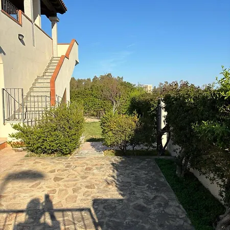 Sardegna Piano Terra Con Giardino Prázdninový dům
